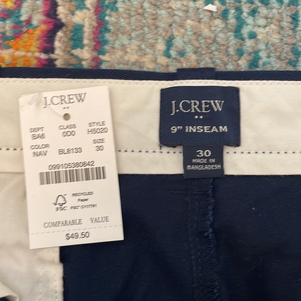 Brand new with tags navy JCrew shorts size 30 - Picture 2 of 3